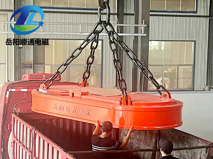MW61系列吊運(yùn)廢鋼用起重電磁鐵